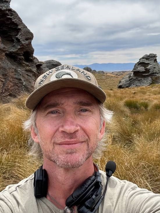 《塞尔达传说》真人电影片场照曝光！全新林克图太帅了