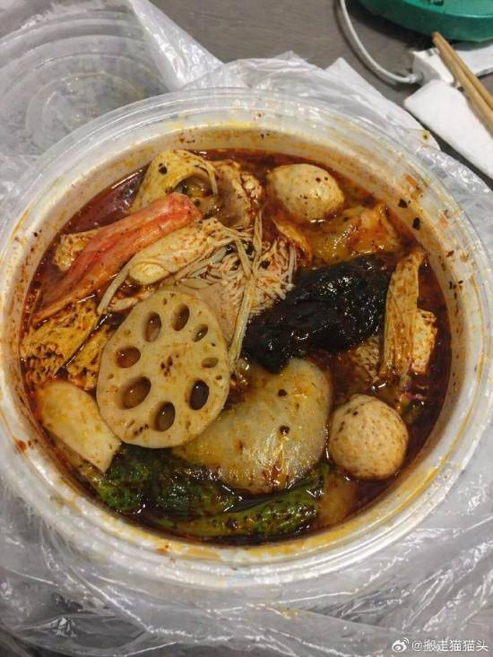 “这些图片居然都是AI的”热搜 网友：你告诉我什么是真的！