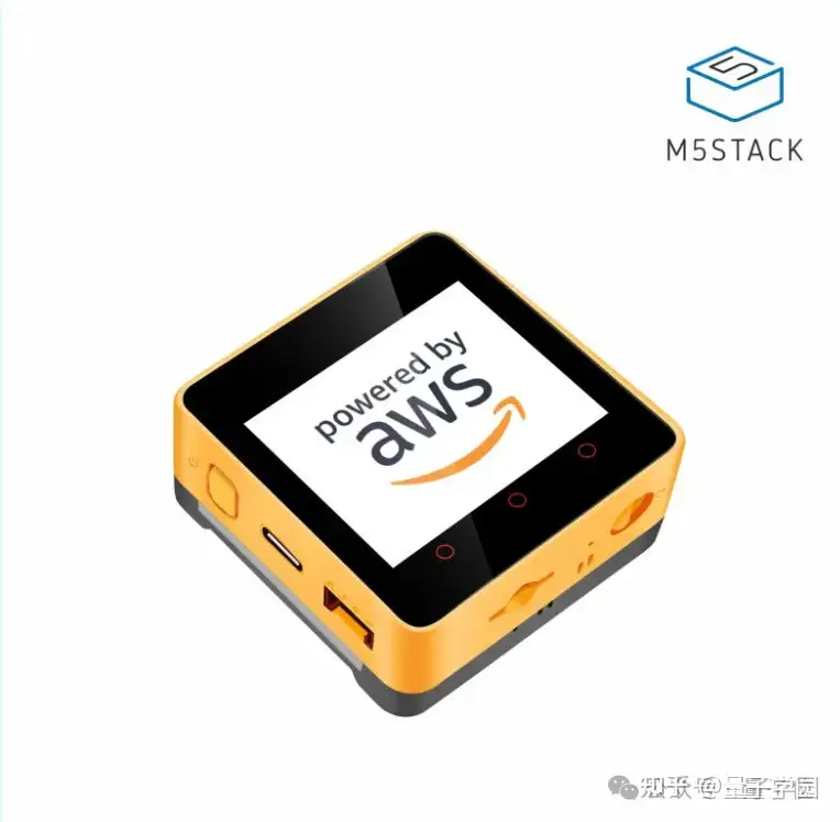 Claude首款AI桌宠硬件深圳制造