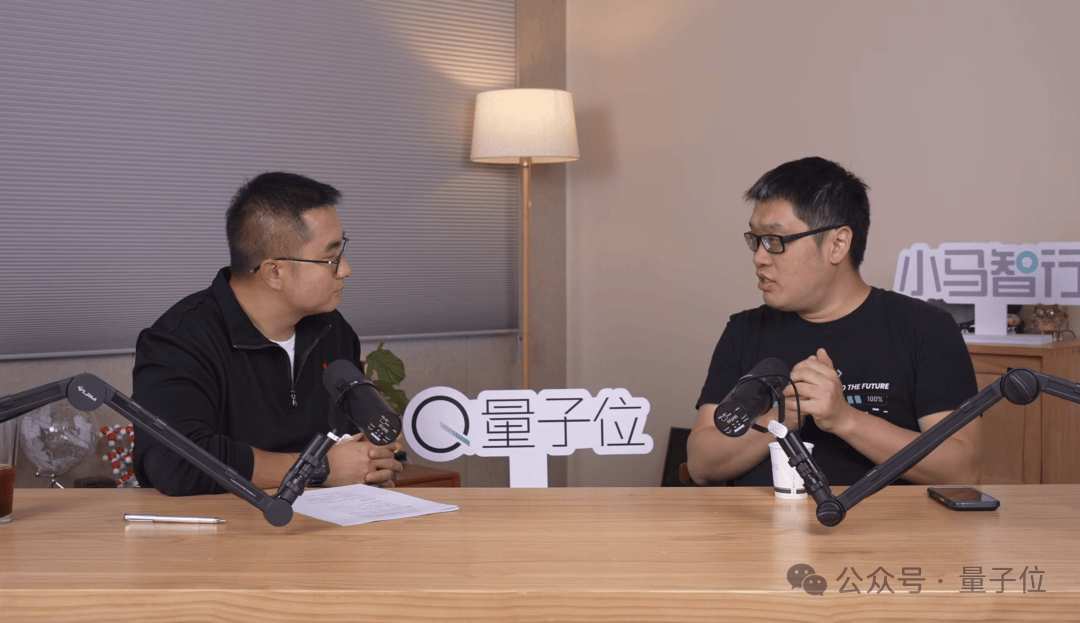 AI快讯网专访楼天城：AI如脱缰野马，“驾驭”能力成时代关键