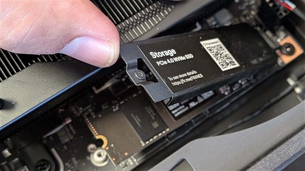 Framework官方简报：DDR5内存成本趋稳 SSD库存告罄面临大幅涨价