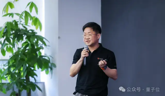 国产GPU筹办开源阵营，邀来SGLang等核心开发者