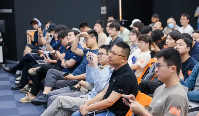 国产GPU筹办开源阵营，邀来SGLang等核心开发者