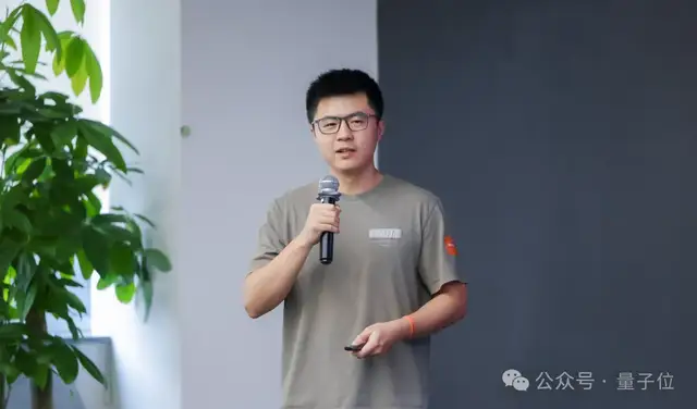 国产GPU筹办开源阵营，邀来SGLang等核心开发者
