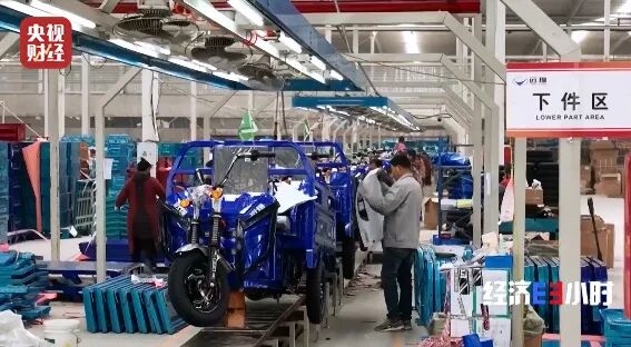 倒车请注意响彻欧美！国产三蹦子让海外农场主排队抢购：身价暴涨8倍