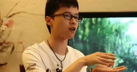 敖厂长复出被全网喷爆！弹幕刷屏怒称“也够”你怎么看