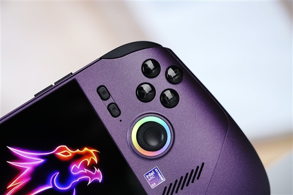 英特尔锐炫G3 Extreme加持！微星CLAW 8 EX AI+掌机2026图赏