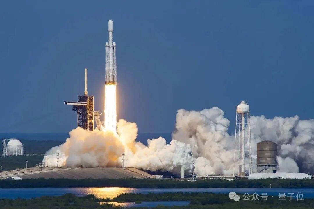 马斯克是SpaceX的面子，她才是真正的里子