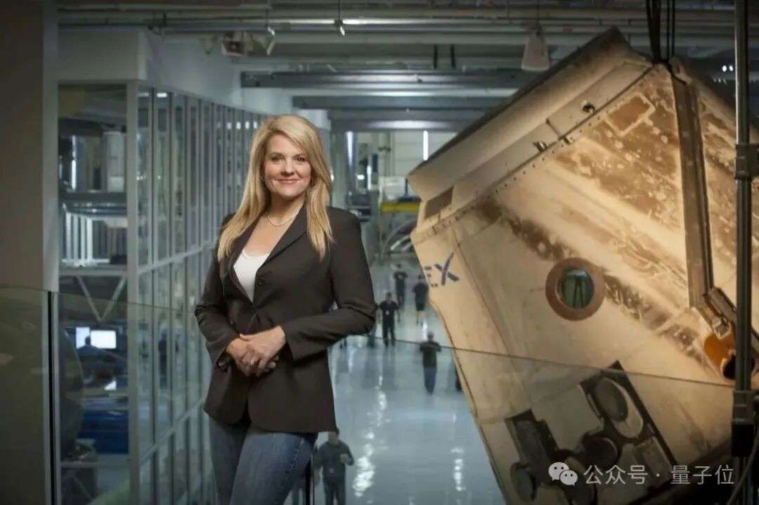 马斯克是SpaceX的面子，她才是真正的里子