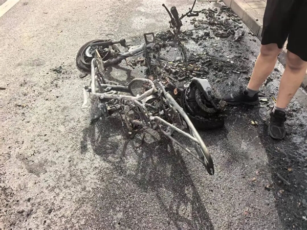 网购电动车接连起火 二手拼装车 千万不要盲目入手