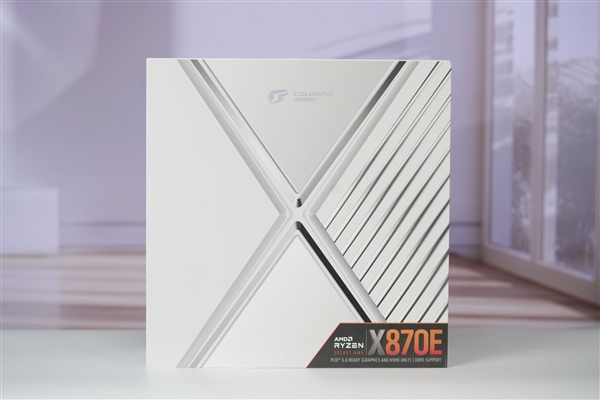 沉金+背钻工艺 七彩虹iGame X870E白火神图赏 专为AMD X3D处理器打造