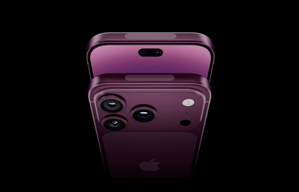 苹果CEO特努斯发布预热视频:提前剧透iPhone 18 Pro Max 可变光圈稳了
