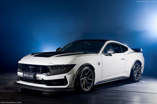 限量250台 福特Mustang Dark Horse T8套件官图发布