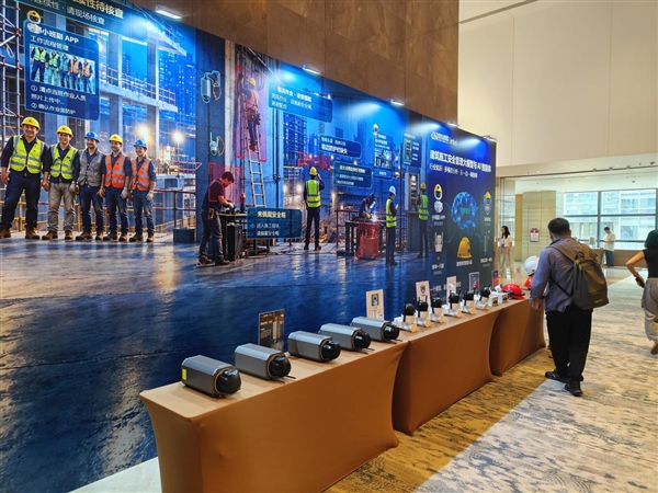 AI走进建筑工地:Intel和震有智联做的这件事 远比想象更有意义