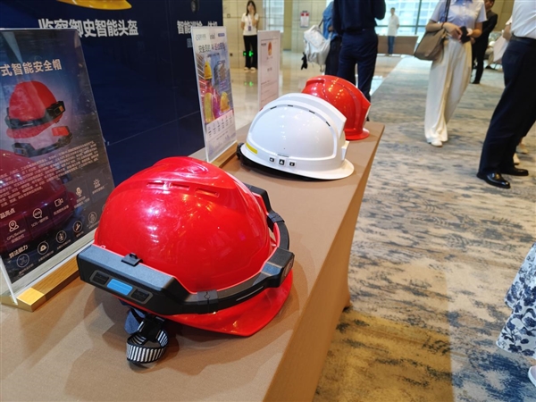 AI走进建筑工地:Intel和震有智联做的这件事 远比想象更有意义