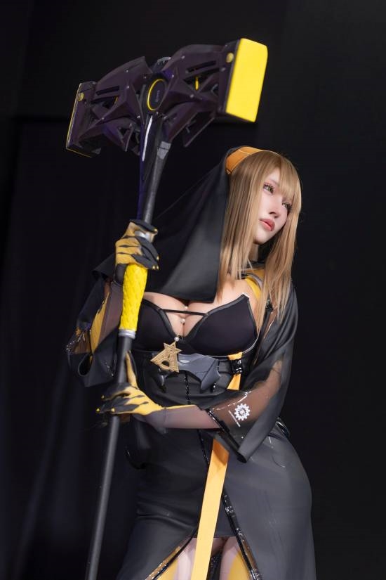 TGS偶遇超美机械修女！Coser现场一起合影超幸运