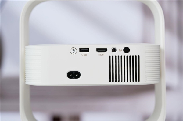百元投影卷出新高度！GlowBox小光盒R1图赏