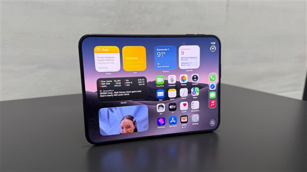有顾客预定10台iPhone Duo送人：不太在意加价多少