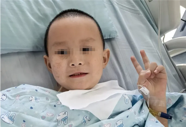 12楼直接坠下！5岁男童历经4小时手术 奇迹闯过鬼门关
