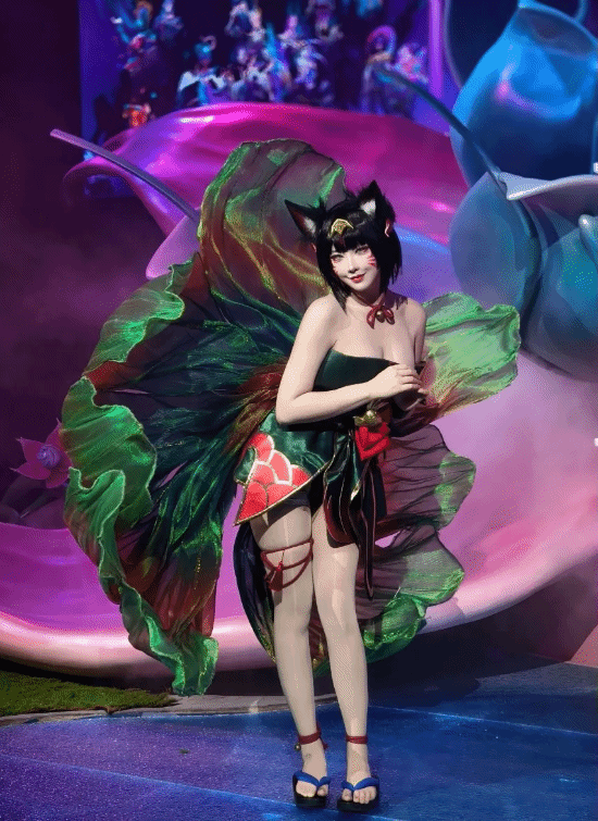 Korean Cosplayer Responds to Controversy: Partnership with Chinese Agency Terminated