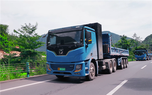 Global First 100 Megawatt-Level Heavy Truck Ultra-Fast Charging Station Launched: Huawei Solution Achieves 100km Range in 5 Minutes!