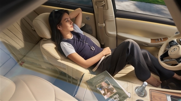 All Colors of the All-New AITO M7 Announced: Six Varieties Inspired by 24-Hour Colors