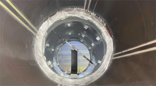 Efficiency Increased Up to 8 Times! China's First Marine Oil and Gas Equipment Intelligent Coating Production Line Operational