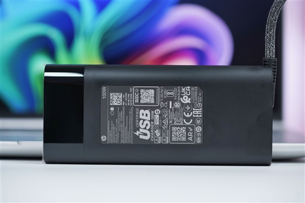 HP EliteBook 8 G1a 14 Laptop with AMD Ryzen AI 7 350 Processor: A Hands-On Look