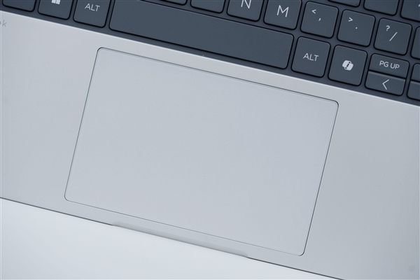 HP EliteBook 8 G1a 14 Laptop with AMD Ryzen AI 7 350 Processor: A Hands-On Look