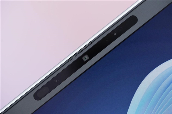 HP EliteBook 8 G1a 14 Laptop with AMD Ryzen AI 7 350 Processor: A Hands-On Look