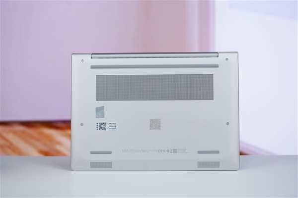 HP EliteBook 8 G1a 14 Laptop with AMD Ryzen AI 7 350 Processor: A Hands-On Look