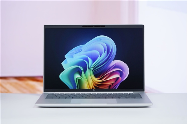 HP EliteBook 8 G1a 14 Laptop with AMD Ryzen AI 7 350 Processor: A Hands-On Look