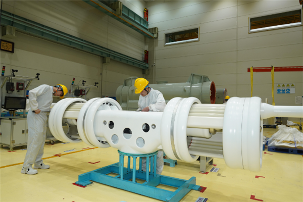 World's First! China's 800kV/80kA High-Capacity Circuit Breaker Successfully Developed