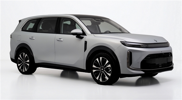 Wuling Huawei Collaboration First Car Baojun Xiangjing S9 Real Car Exposure: Another Full-size Family SUV