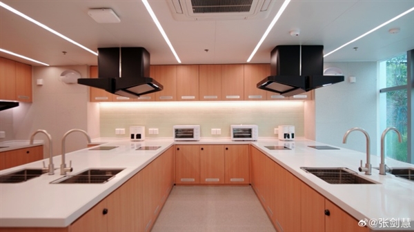 Experience the environment! Xiaomi Apartments Launch with a Monthly Rent of 1999 Yuan! Lei Jun: Priority for Fresh Graduates