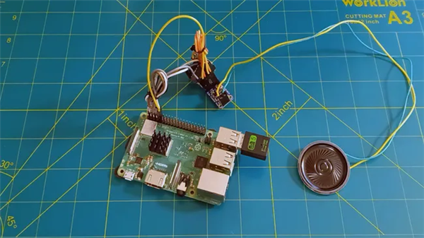 Nostalgia Reinvented: Enthusiast Recreates Dial-Up Sounds from Wi-Fi Data