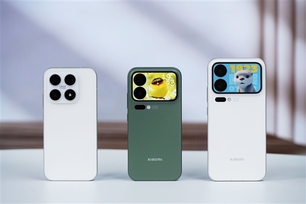 5299 yuan Xiaomi 17 Standard 1TB Version Goes on Sale! Lu Weibing: Xiaomi 17 Series Sales Increased by Over 20% Compared to the Same Period Last Year